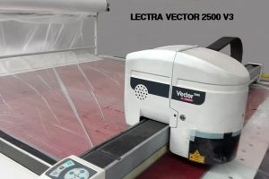 Máquina de corte LECTRA VECTOR 2500 V3